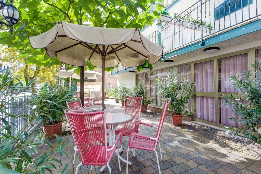 Hotel Residence Des Bains Cesenatico Zewnętrze zdjęcie